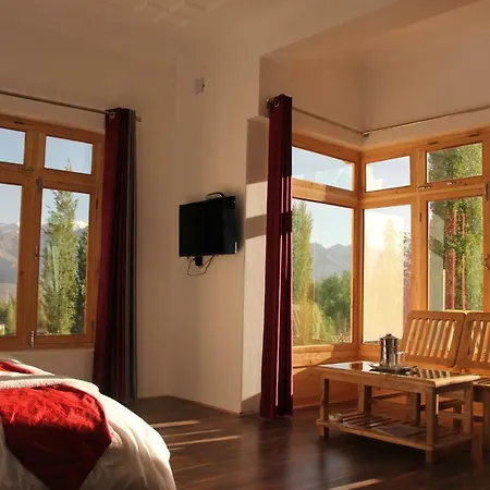 Kangsing Szálloda 3*